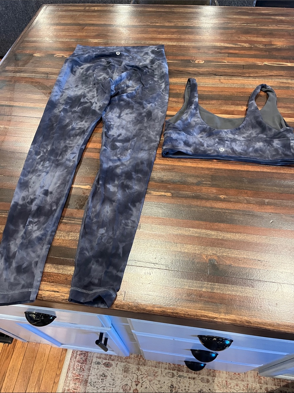 lululemon athletica Women's Navy Tie-Dye Leggings and Sports Bra Set 8 / 10